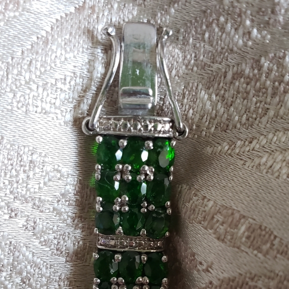 7.75 inches, Russian Chrome Diopside & diamond bracelet, NWT - Picture 3 of 7